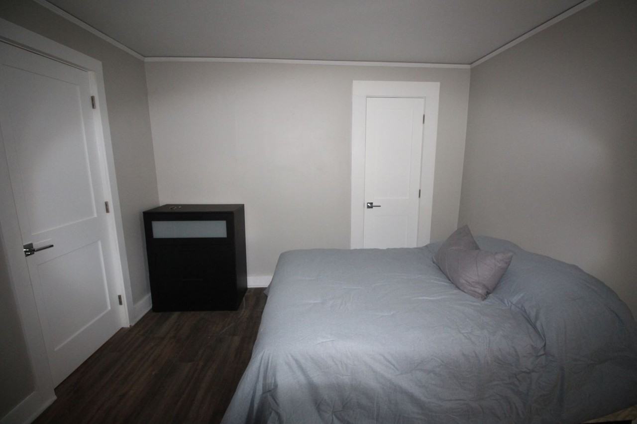 612-613 E State St - Photo 6 of 50