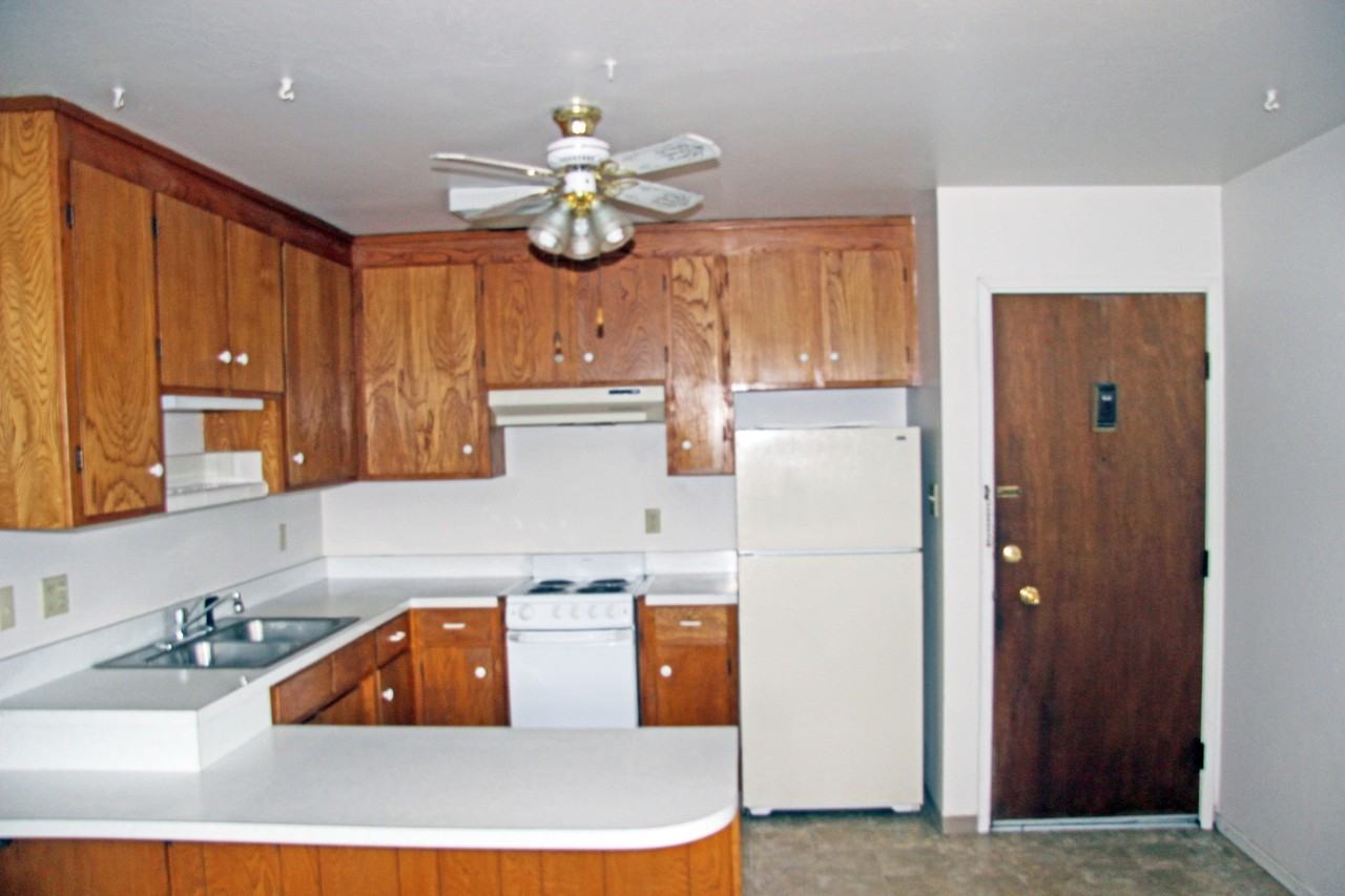 Cedar Apartments - Photo 3 of 13