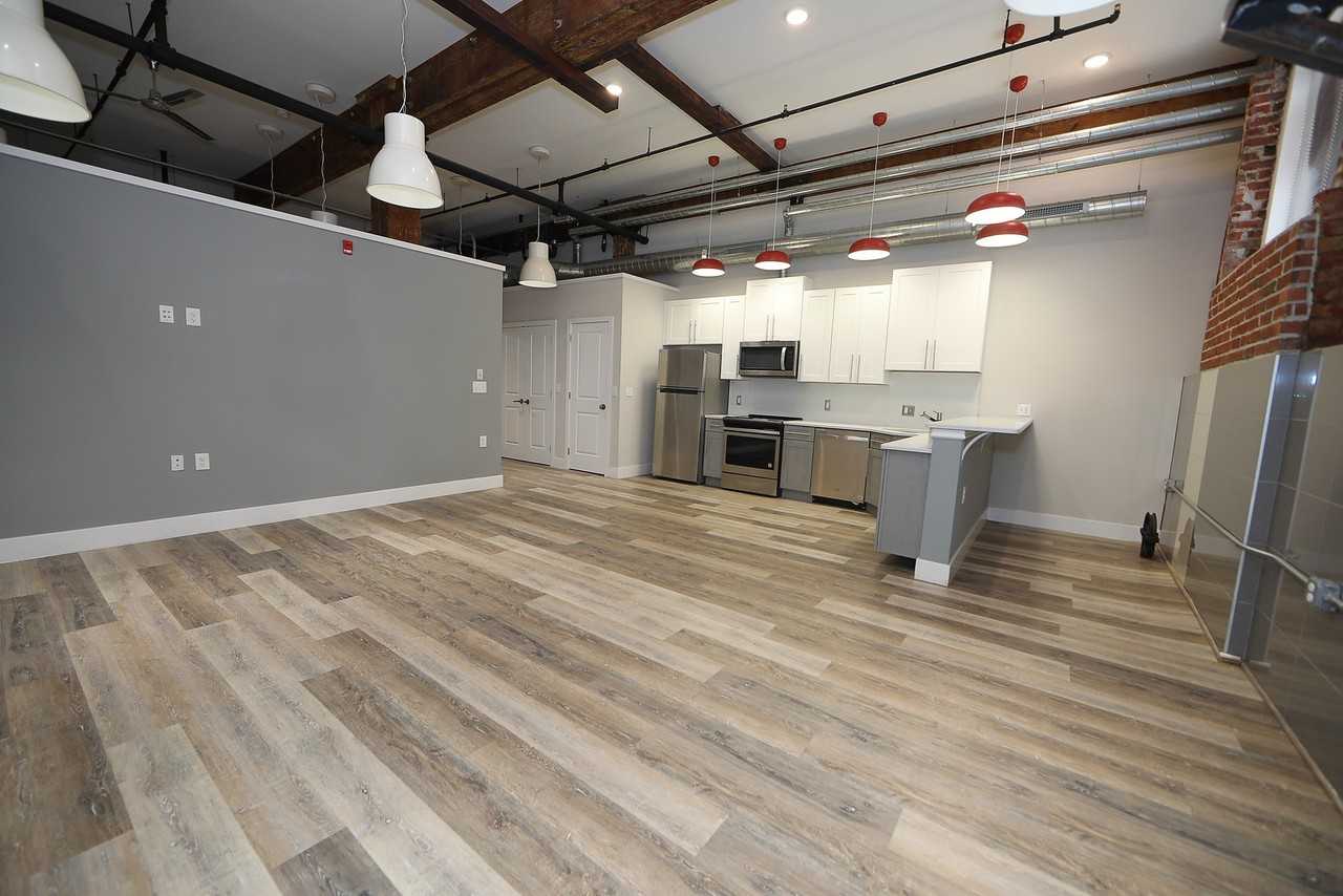 1822 E Glenwood Ave Apartments in Kensington, Philadelphia, PA 19134