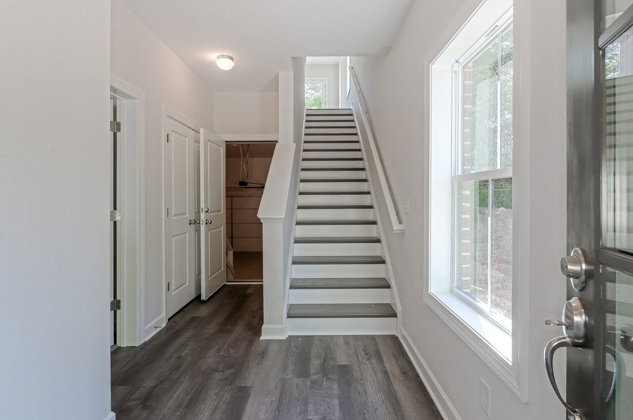 Woodland Parc Townhomes - Photo 5 of 22