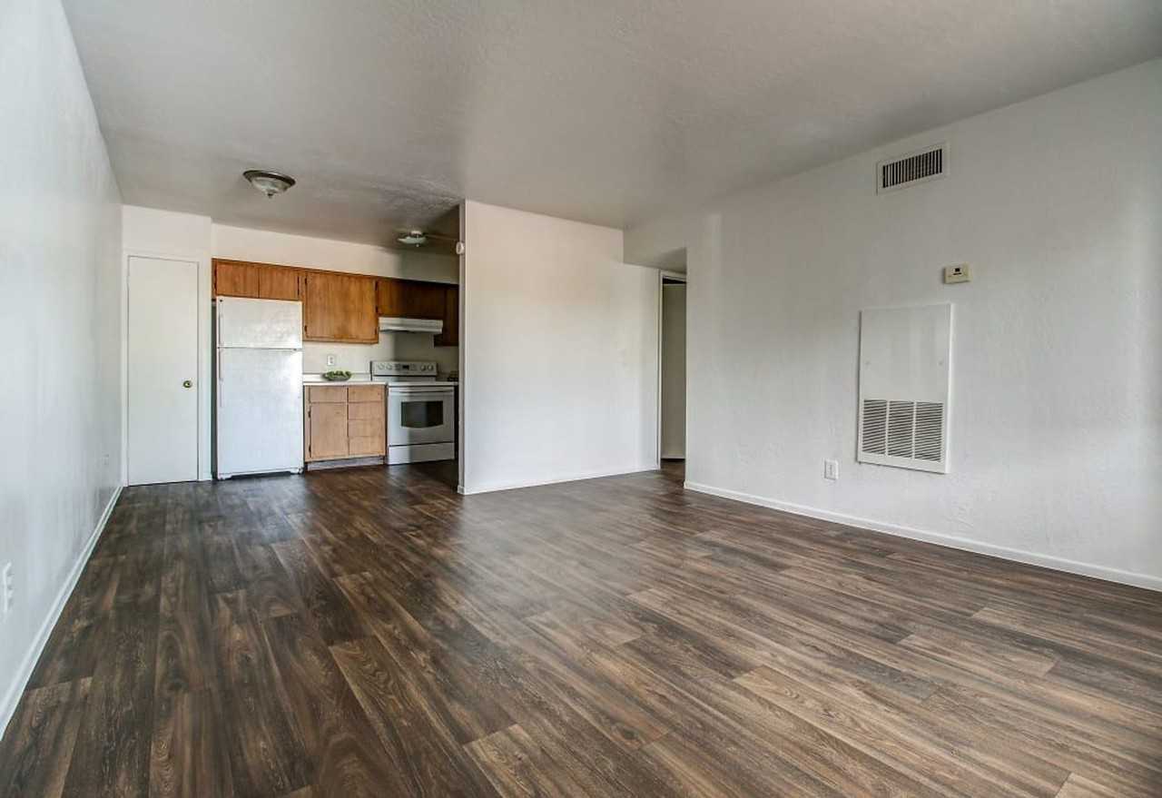 Carole Arms Apartments - Photo 2 of 5