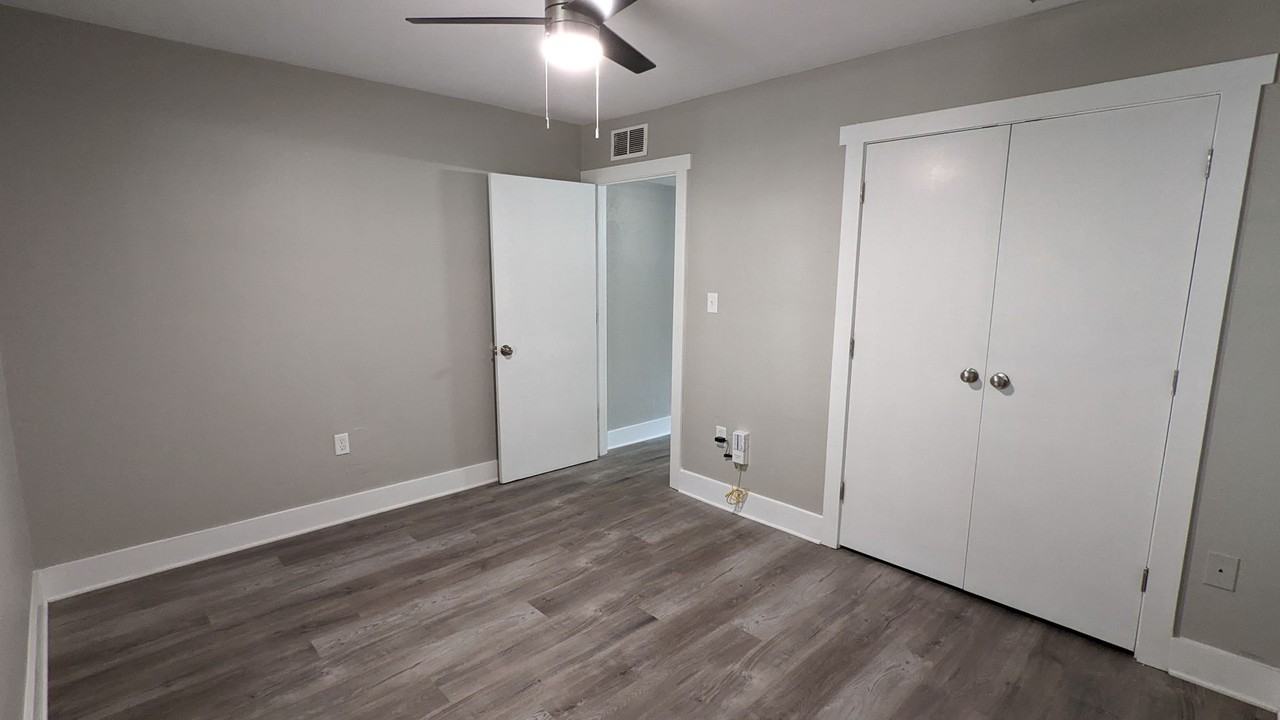 Arrowhead Apartments - Photo 6 of 24