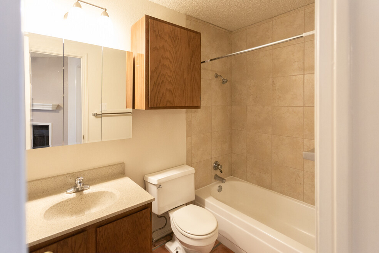 Branchwater - Photo 3 of 14