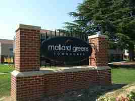 featured image of 2852 Fairfield Ave