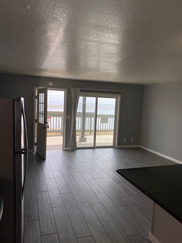6777 Del Playa - Photo 4 of 50