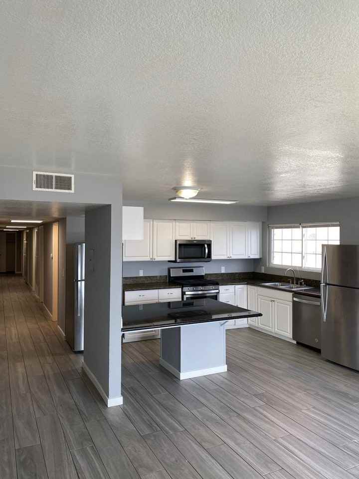 6777 Del Playa - Photo 5 of 50