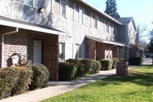 featured image of 720 W 2nd Ave