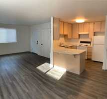 featured image of 806 E White Birch Ave