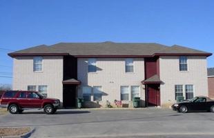 featured image of 1710 Spring Rose Cir Apt B #Apt B