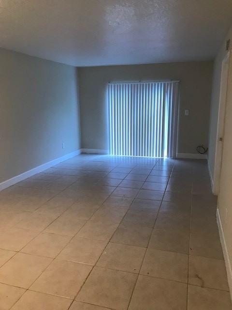 Sunrise Portfolio LLC (5941) - Photo 6 of 20