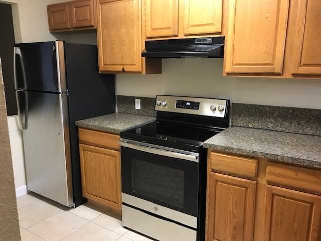 Sunrise Portfolio LLC (5941) - Photo 5 of 20