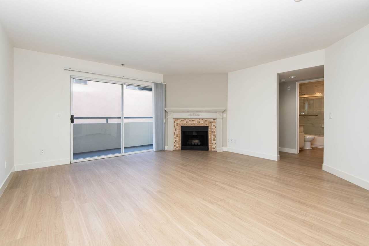 3839 Motor - Photo 4 of 23