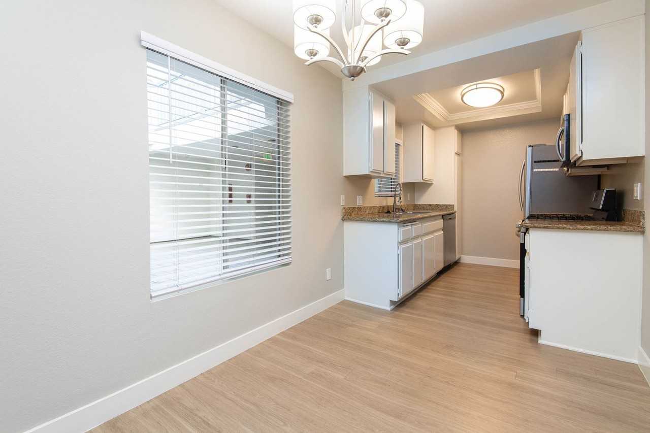 3839 Motor - Photo 3 of 23