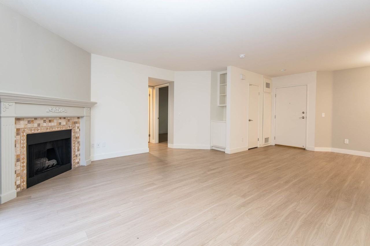 3839 Motor - Photo 2 of 23