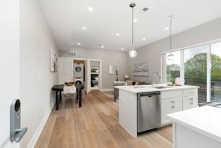 Washington Court - Photo 1 of 1