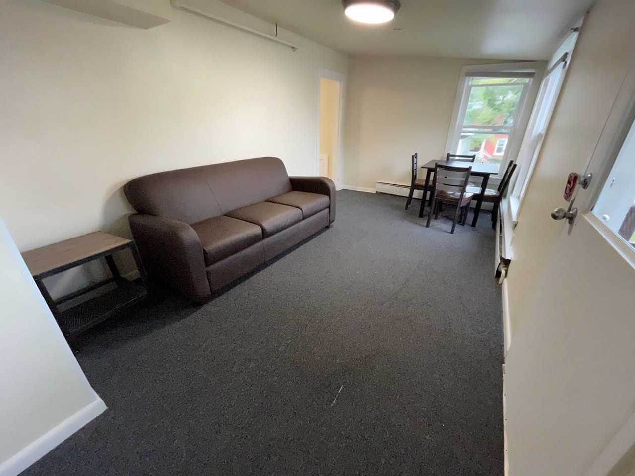 633 W. College Ave. - Photo 6 of 21
