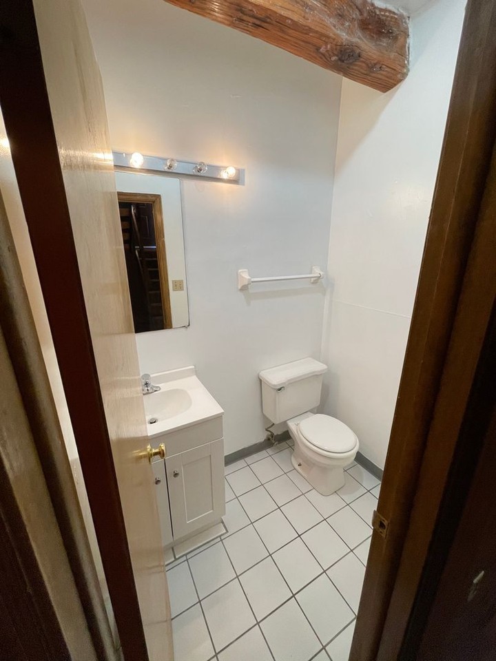(22) 98-100 Woodruff Avenue - Photo 2 of 50