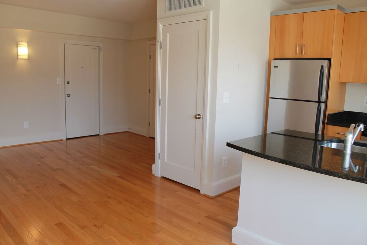 2000 Connecticut Ave. - Photo 3 of 50