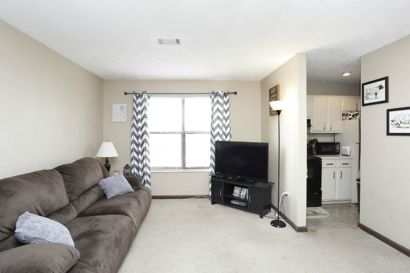 171 Gazette Avenue - Photo 3 of 25