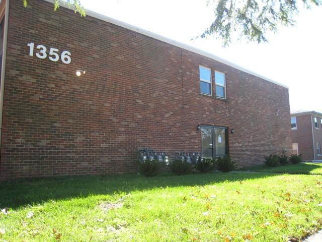 1356 Royalty Court - Photo 2 of 15