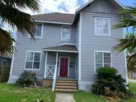 featured image of 2210 Sabine Pass Ave