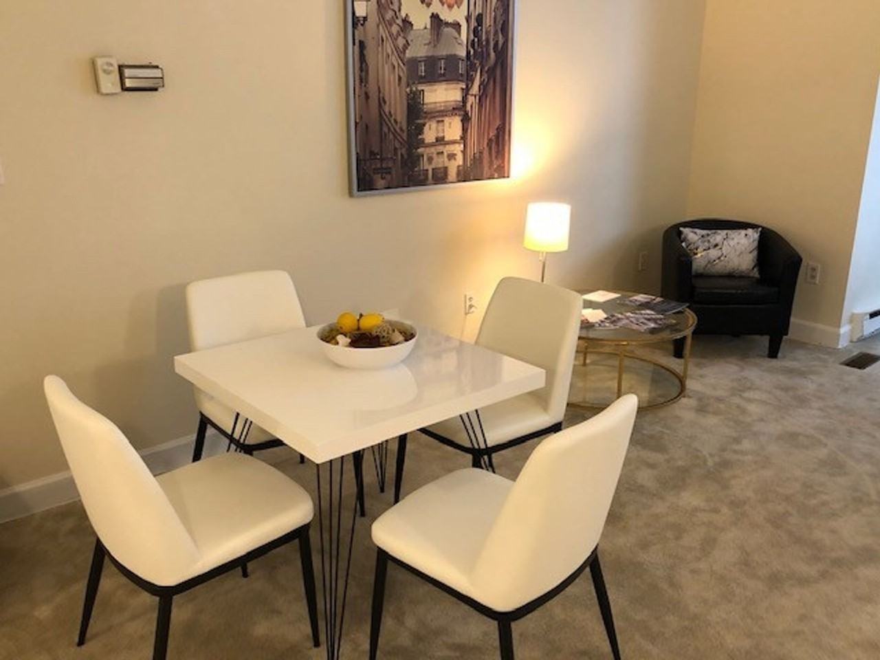 Beethoven Apartments - Photo 5 of 50