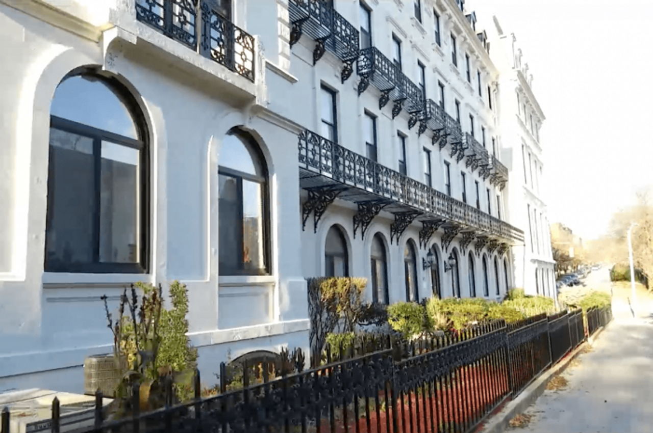 Beethoven Apartments - Photo 3 of 50