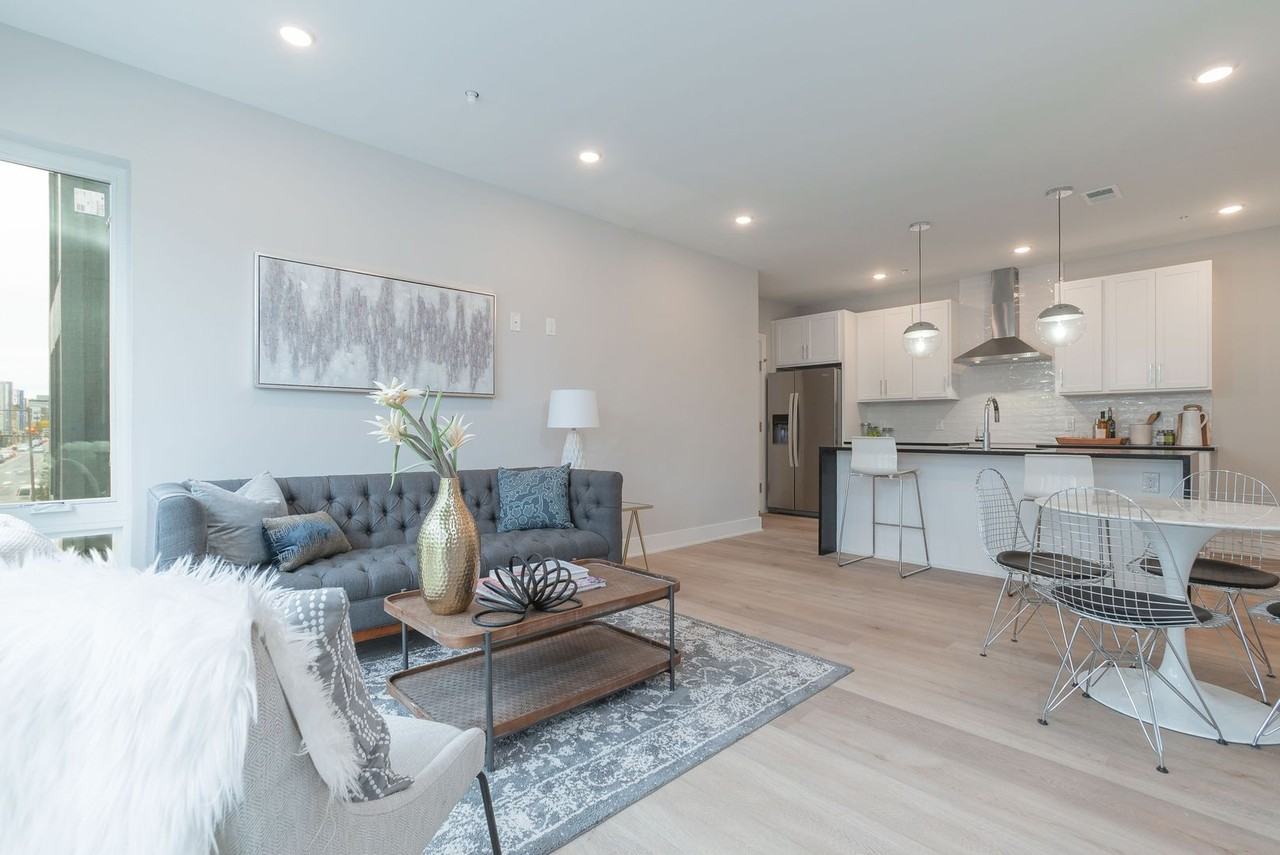 The Avenue - Photo 4 of 47