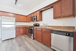 featured image of 2215 College St