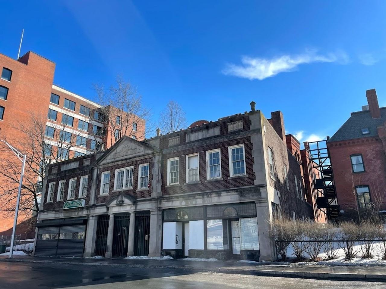 133 West Main St - Photo 3 of 15