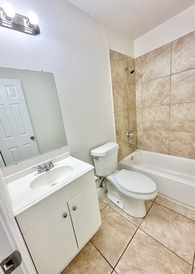 Urban Bayou Apartments - Memphis - Photo 6 of 13