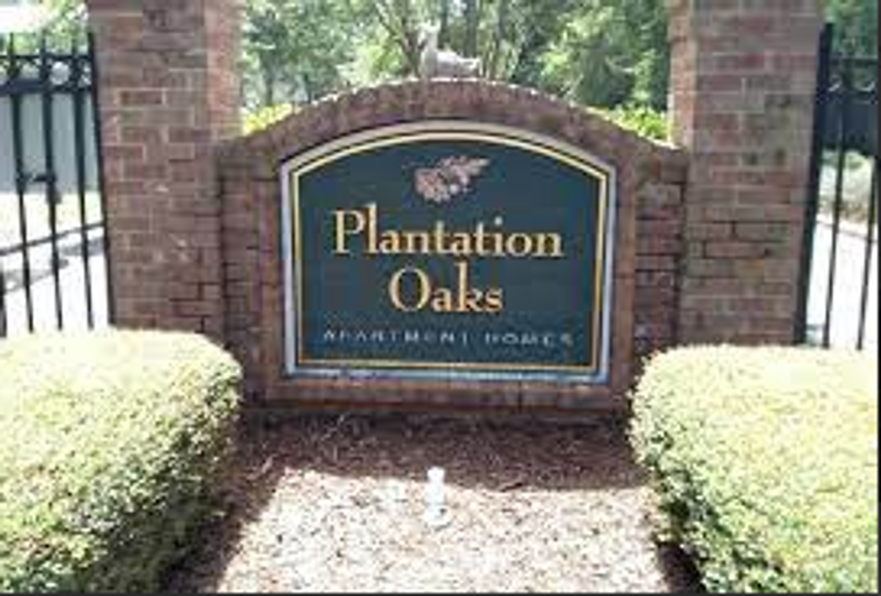 Plantation Oaks - Photo 7 of 12