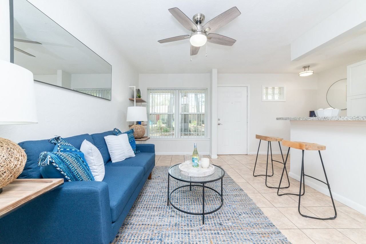 The Hammocks on 20th - Photo 6 of 50