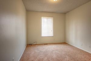 featured image of 1902 Karen Ct