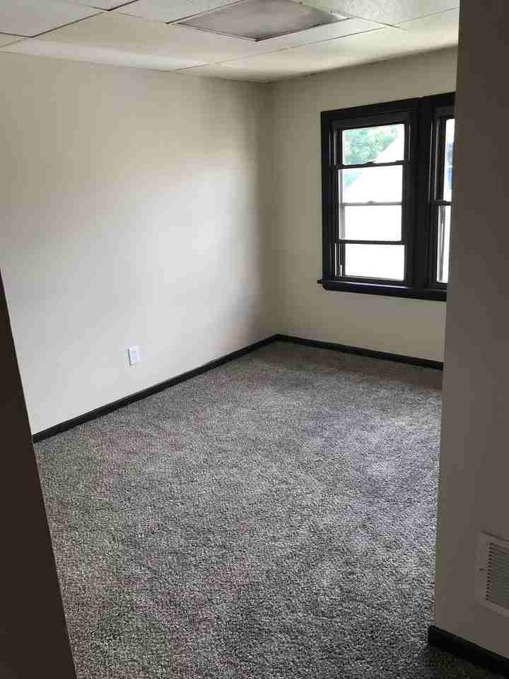 3272 W. 88th St - Photo 3 of 39