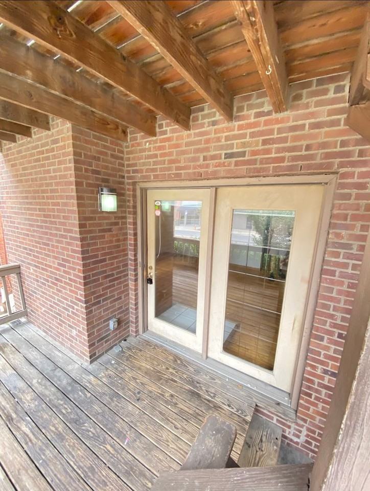 OSU Gateway 4 bedroom 2 full bath 3 apartment - Photo 2 of 14