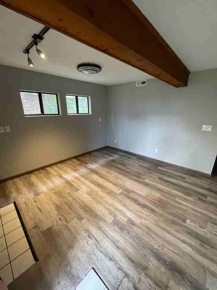 OSU Gateway 4 bedroom 2 full bath 3 apartment - Photo 2 of 50