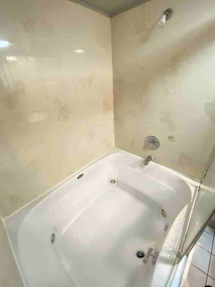 OSU Gateway 4 bedroom 2 full bath 3 apartment - Photo 3 of 14