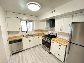 OSU Gateway 3 bedroom 1 1/2 bath 3 level townhome - Photo 1 of 1