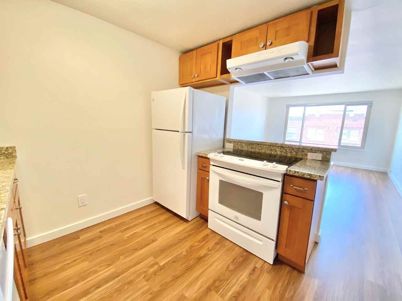 Summit Apartments - Photo 7 of 42