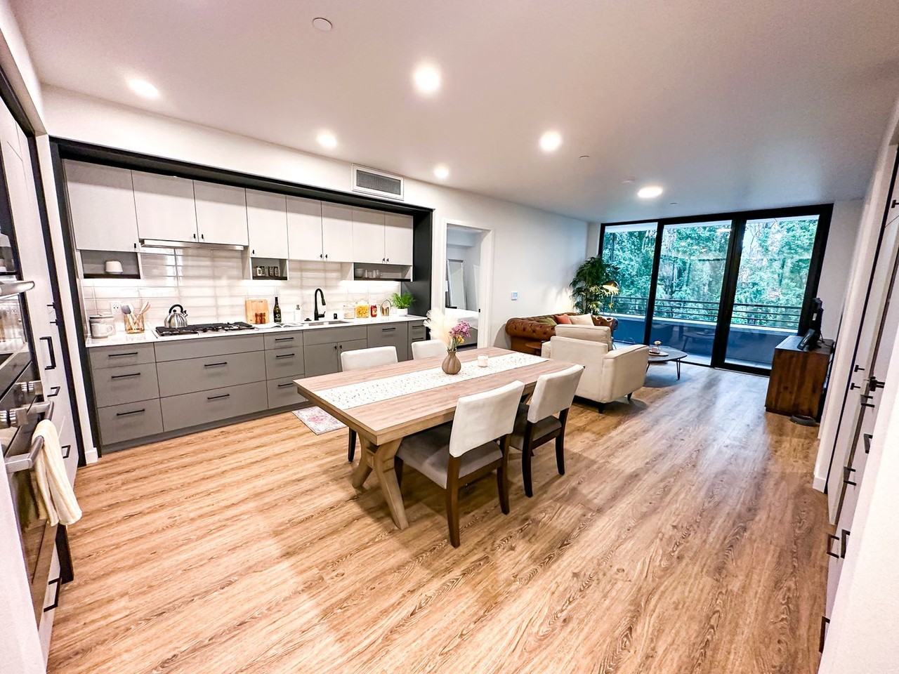 Parque Kirkland Apartments - Photo 2 of 50