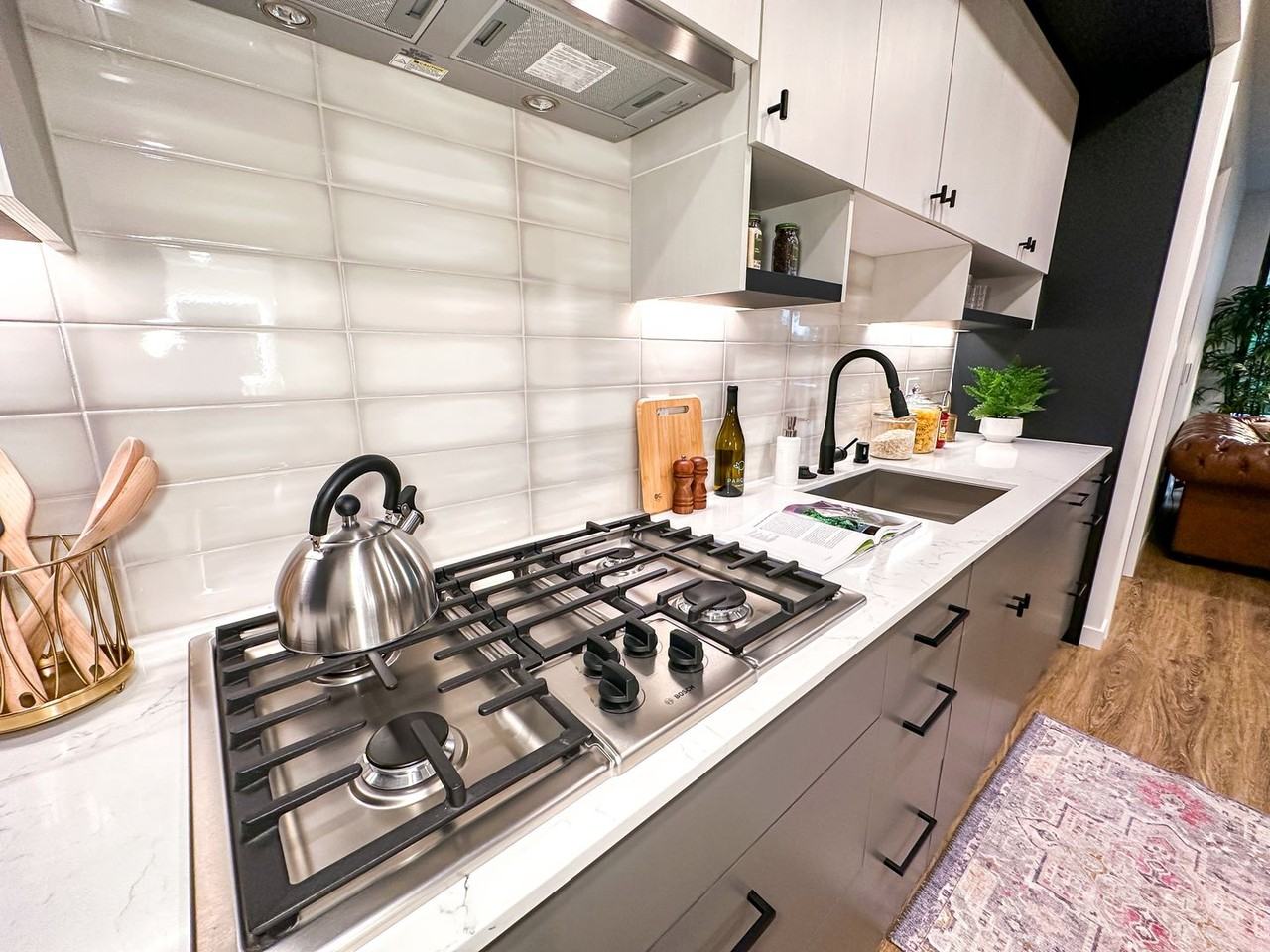 Parque Kirkland Apartments - Photo 6 of 50