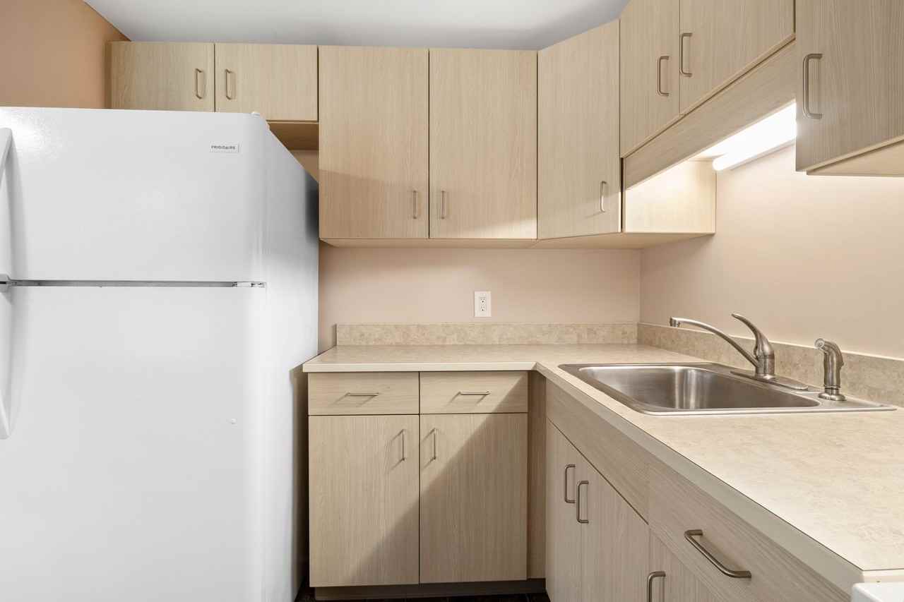 Stonewood Apartments - Photo 6 of 12