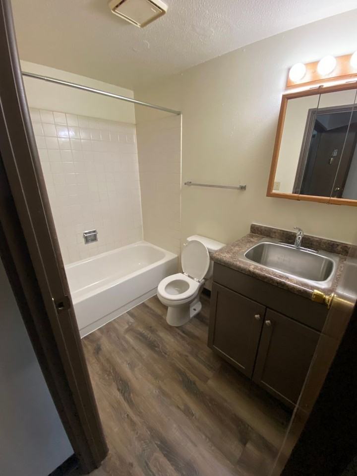 Southwood Apartments - Photo 2 of 2