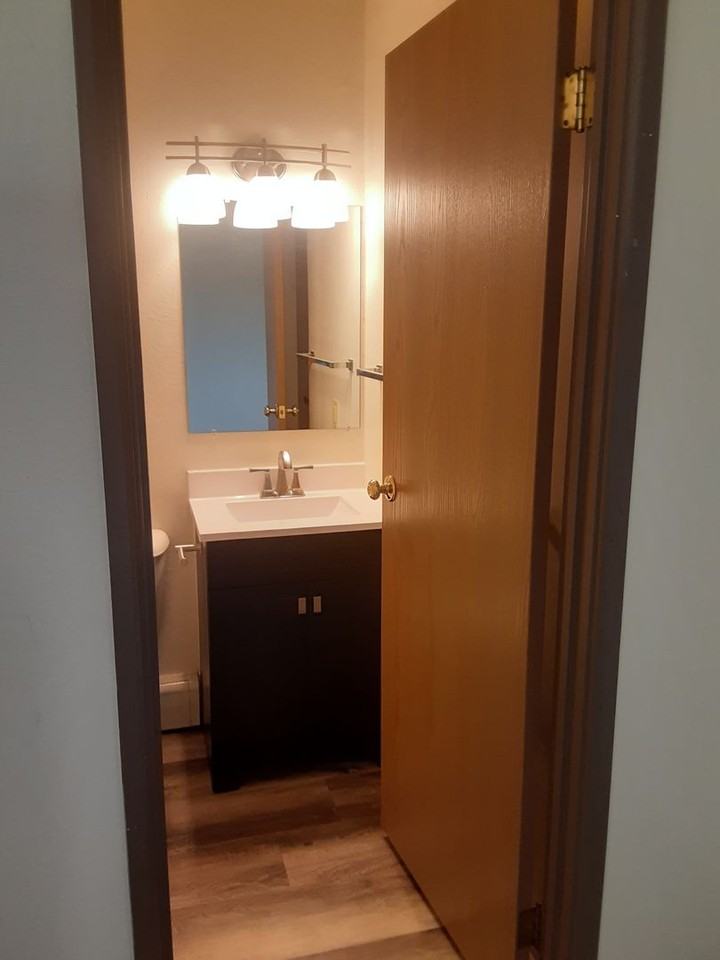 Valley Terrace (3315 & 3325) - Photo 3 of 22