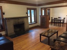 featured image of 107 S Wright St