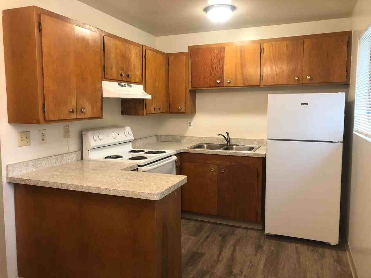 626 W 1st Ave - Photo 2 of 13