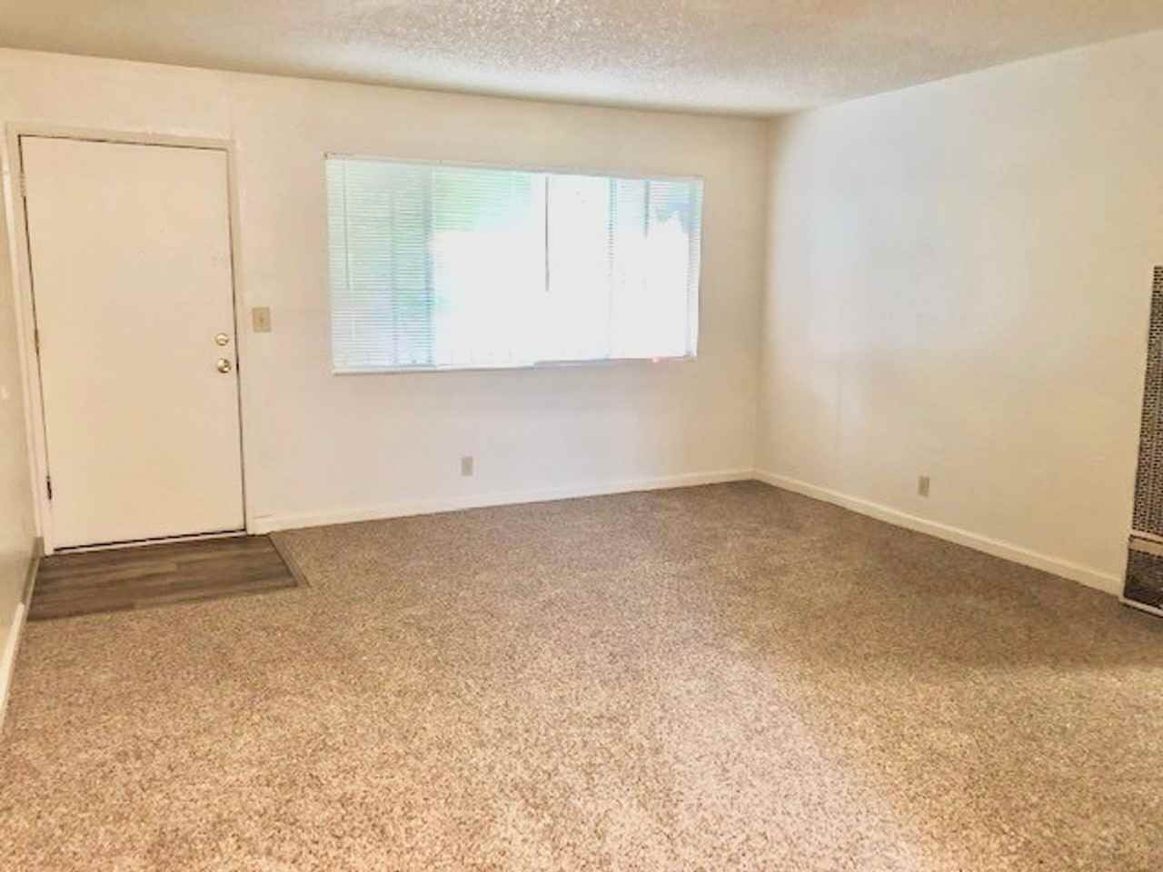 626 W 1st Ave - Photo 3 of 13