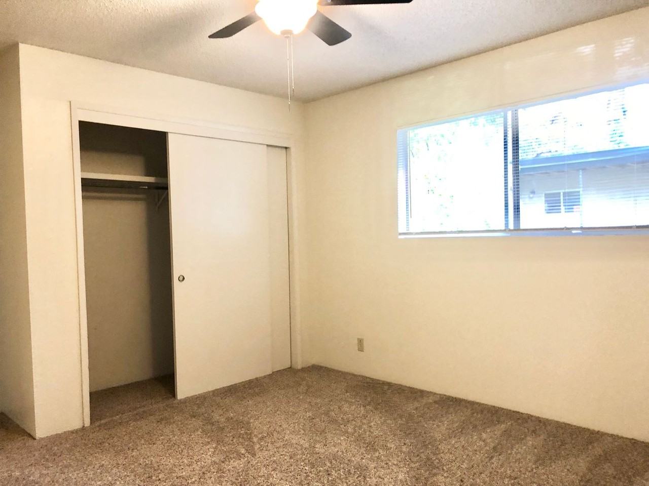 626 W 1st Ave - Photo 5 of 13