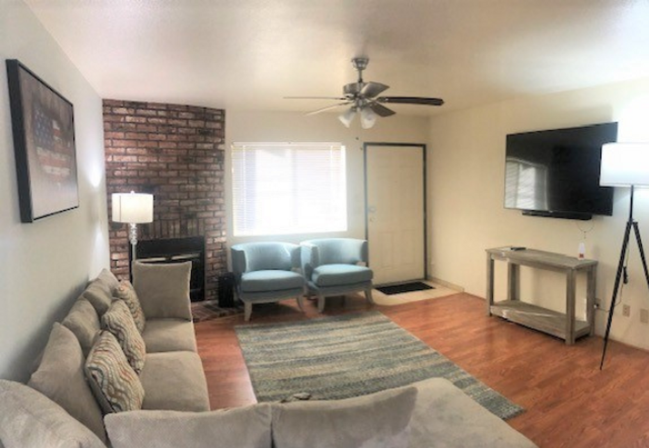 Legacy Townhome - Photo 2 of 22